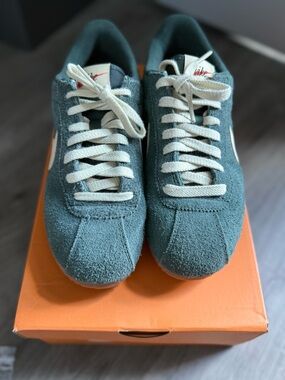 Nike Suede Low-Top Sneakers in Teal with Cream Laces